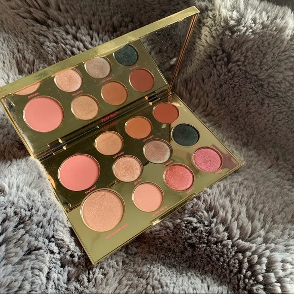 Busy Gal Goals Eye & Cheek Palette - Picture 4 of 4